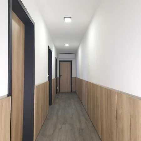 Relax Pod Javorem Apartmán Kladno
