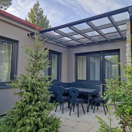 Relax Pod Javorem Apartmán Kladno